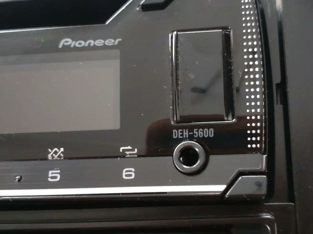 【✨️美品✨️】carrozzeria（ DEH-5600） Bluetooth