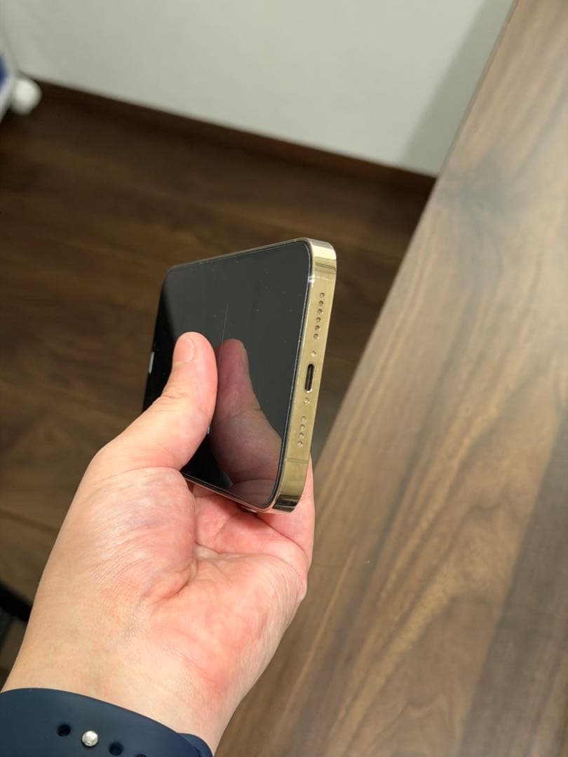 iPhone 12 Pro MAX 256G ゴールド 本体