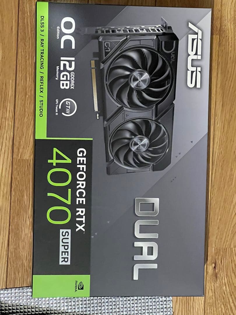 グラフィックボード・グラボ・ビデオカード ASUS GeForce RTX 4070 Super 12GB