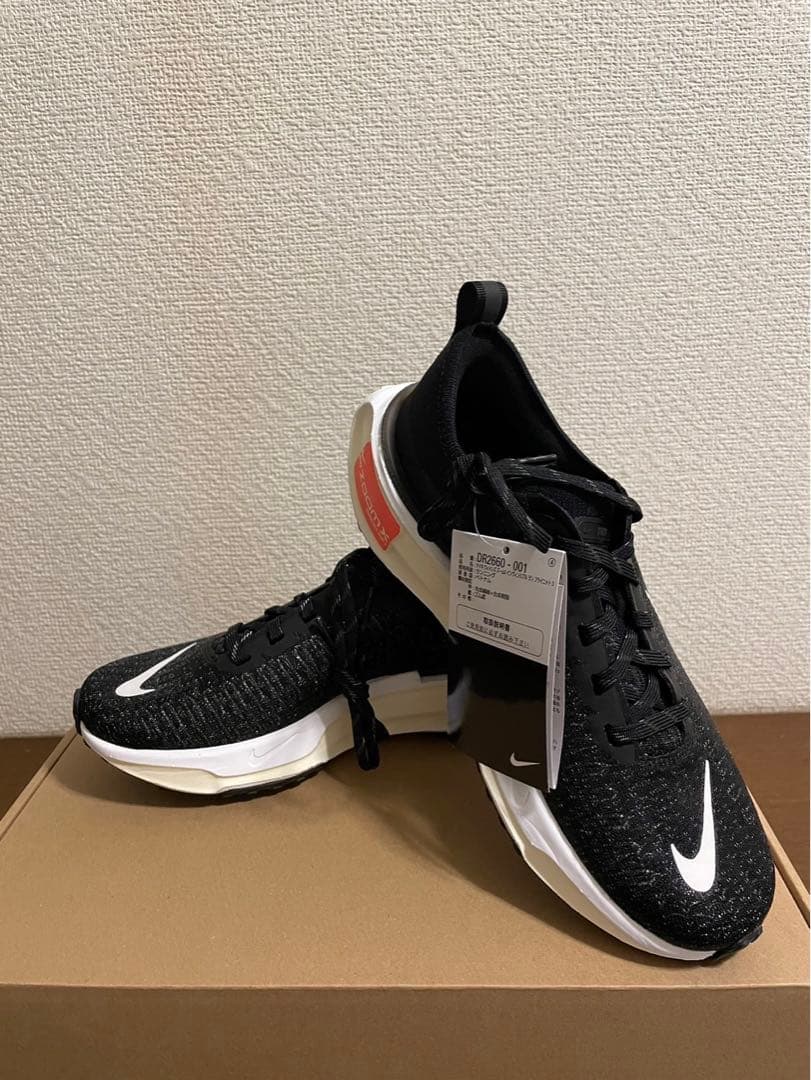 【新品】Nike ナイキ インヴィンシブルラン3 インビンシブルラン 黒　白