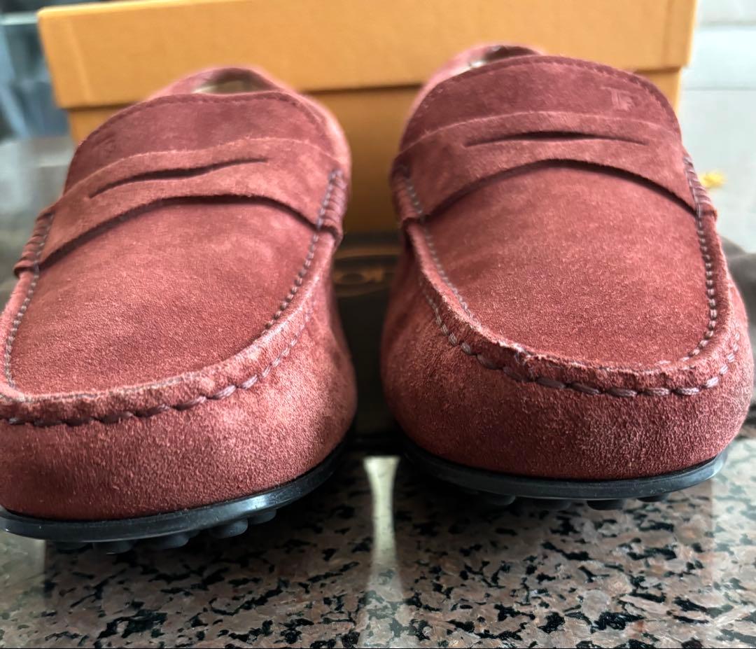 美品！TOD'S トッズ スエードドライビングシューズ 色 : バーガンディ