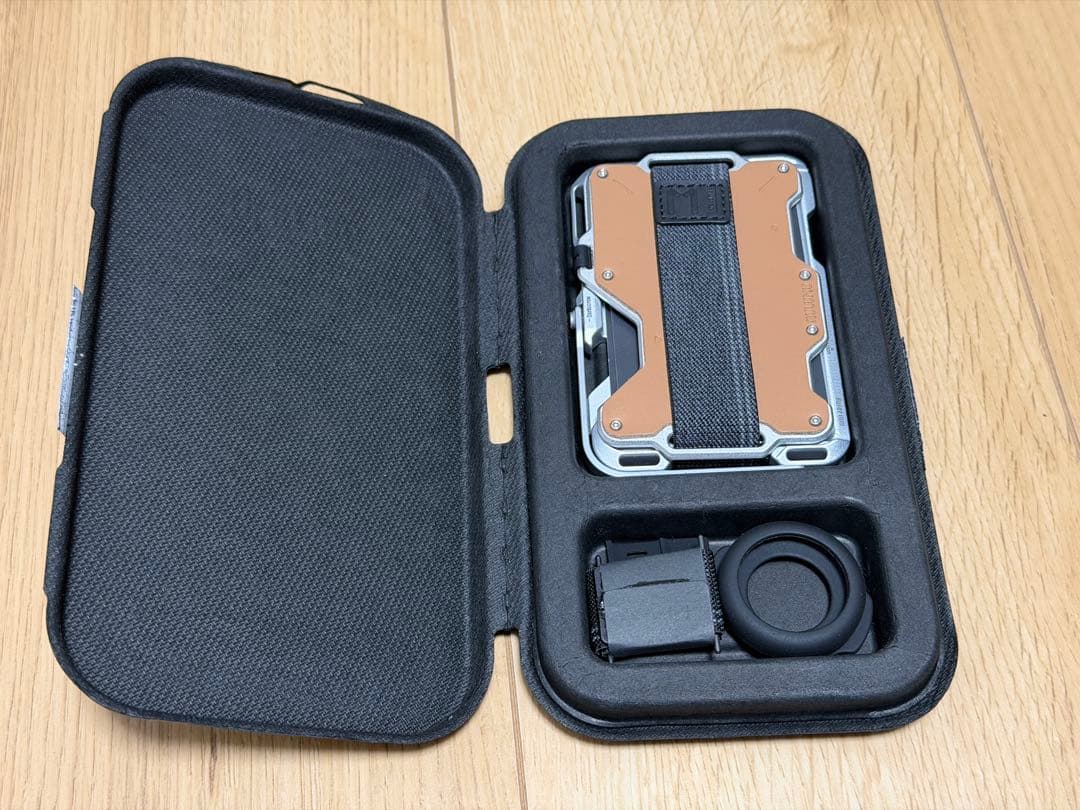 Aulumu G03 レザーメタル スマホスタンド＆Magsafeカードケース