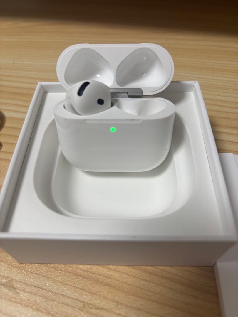 AirPods4 右耳なし 外箱付き 左イヤホン ケース付