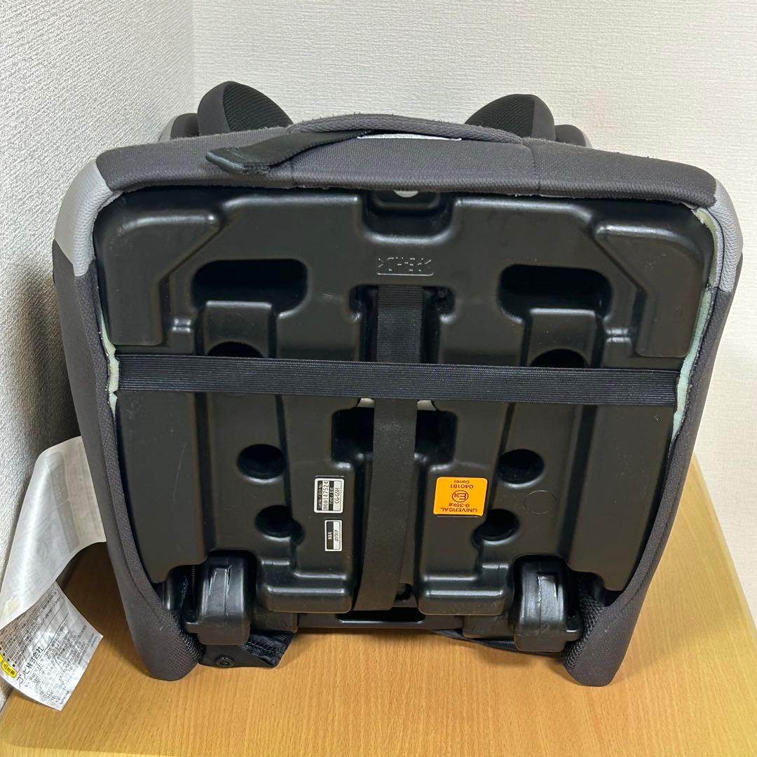 コンビ　ジョイトリップ エアスルーGH グレー ジュニアシート