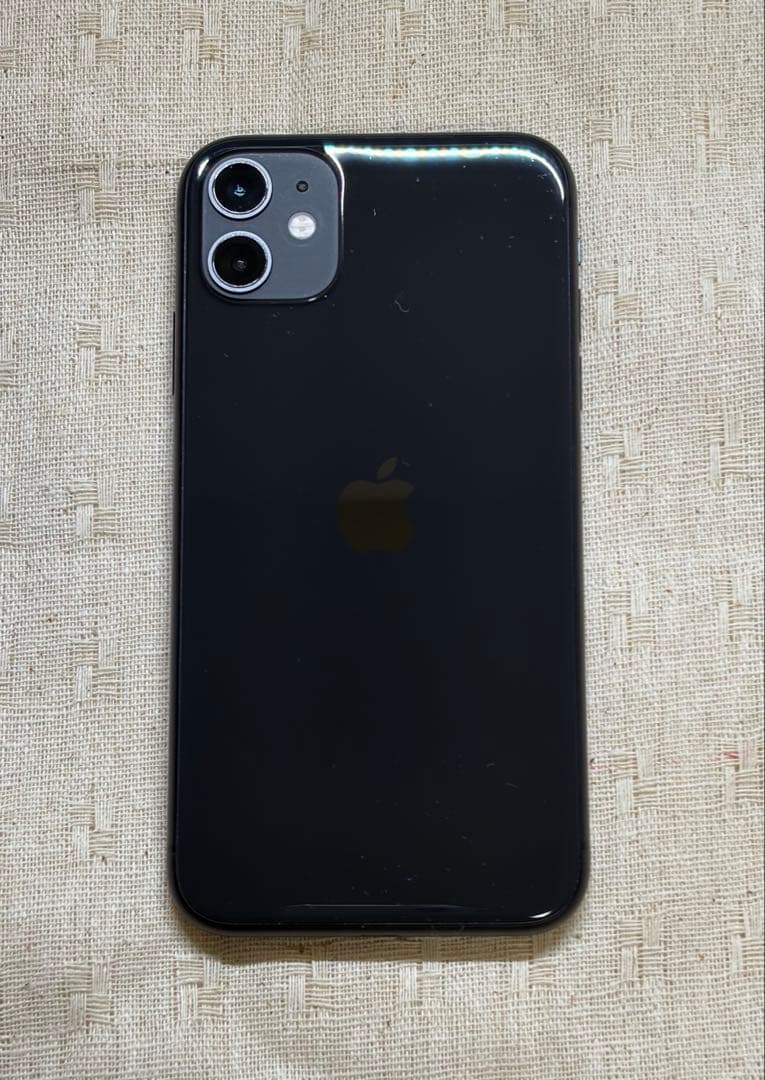 Apple iPhone 11 ブラック 64GB