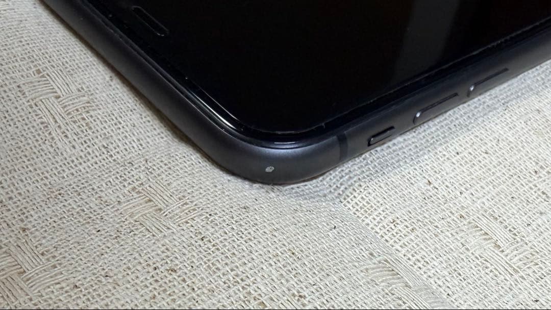 Apple iPhone 11 ブラック 64GB