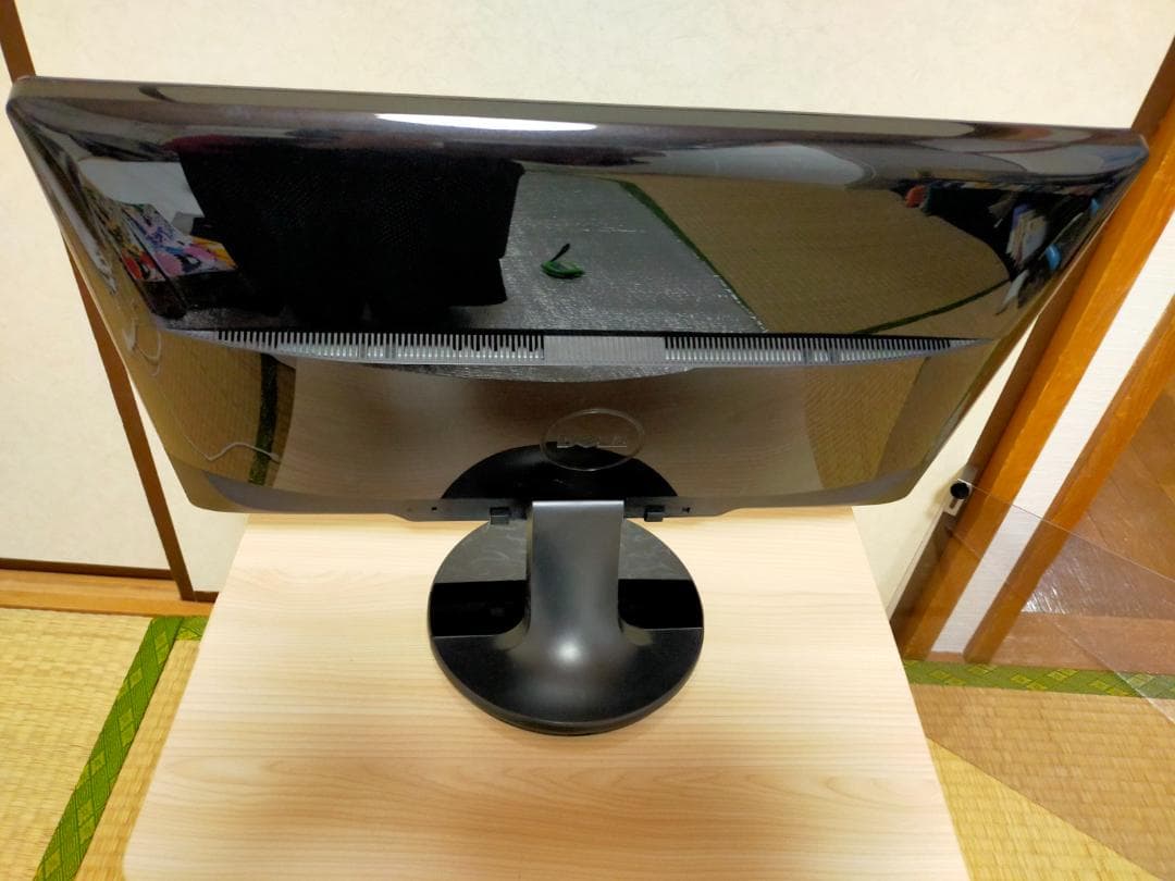 DELL ブラック モニター Dell ST2220Lb　本体