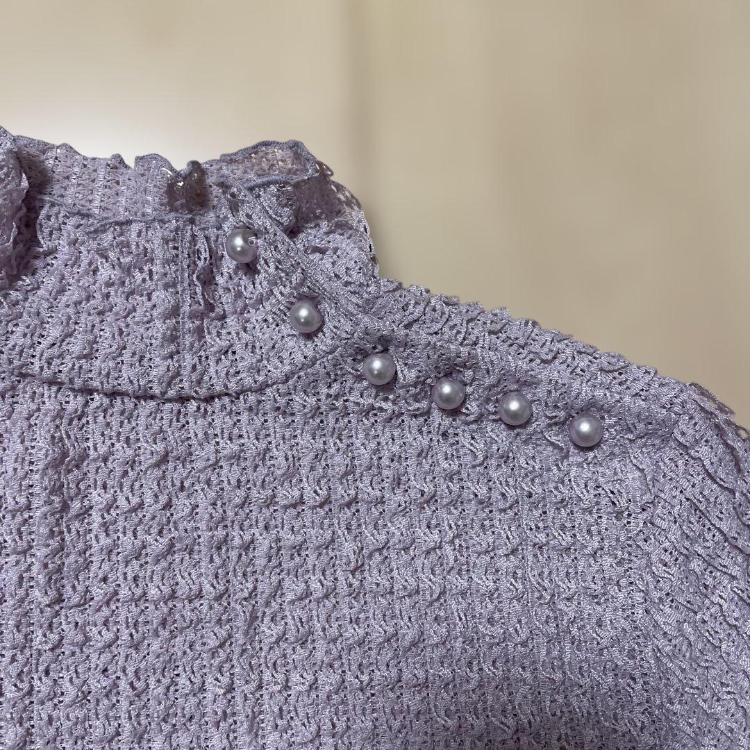 新品未使用 ルルウィルビー ハイネック パールボタン 長袖