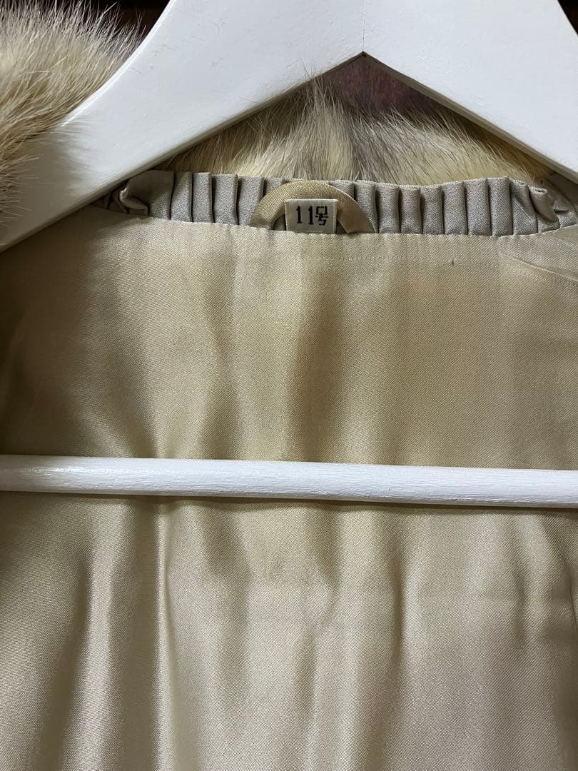 岐阜毛被　フォックスファー　リアルファー　毛皮コート 11号　クリームグレー