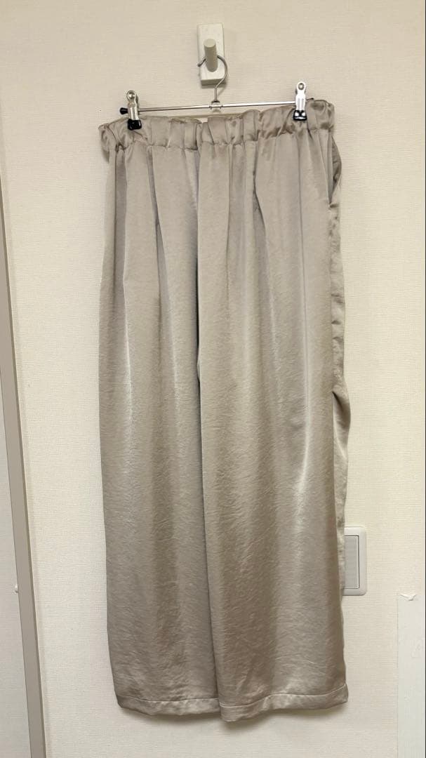 【新品未使用品】ミズイロインド サテンワイドカーゴパンツ
