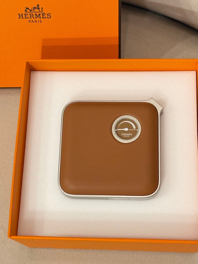 エルメス モバイルバッテリー 新品未使用