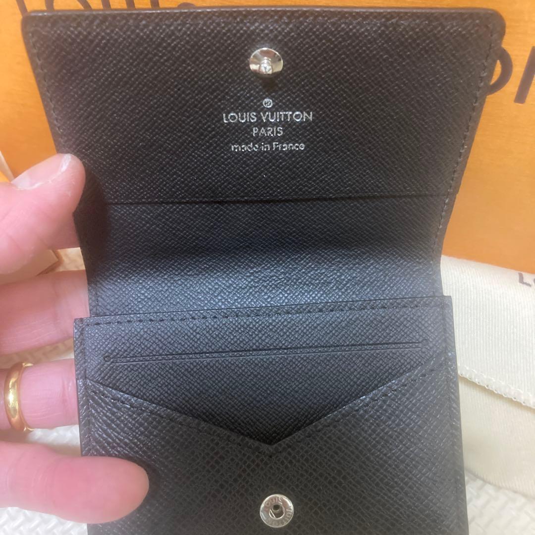 LOUIS VUITTON ブラックレザー 名刺入れ