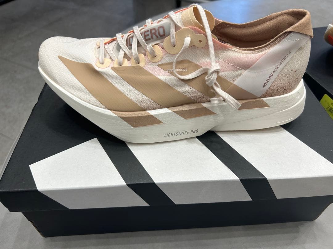 Adizero Adios Pro4 Kenya W 28.0 アディオスプロ4