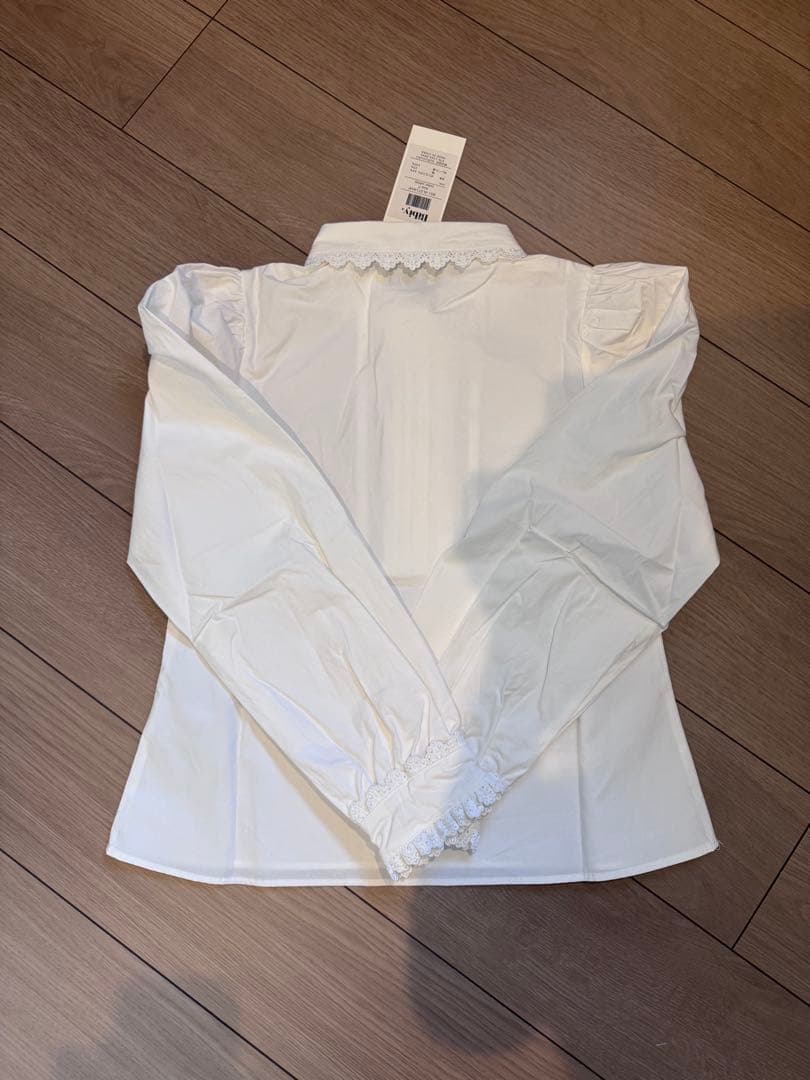 チヂミCLAIRE BUTTONS BLOUSE