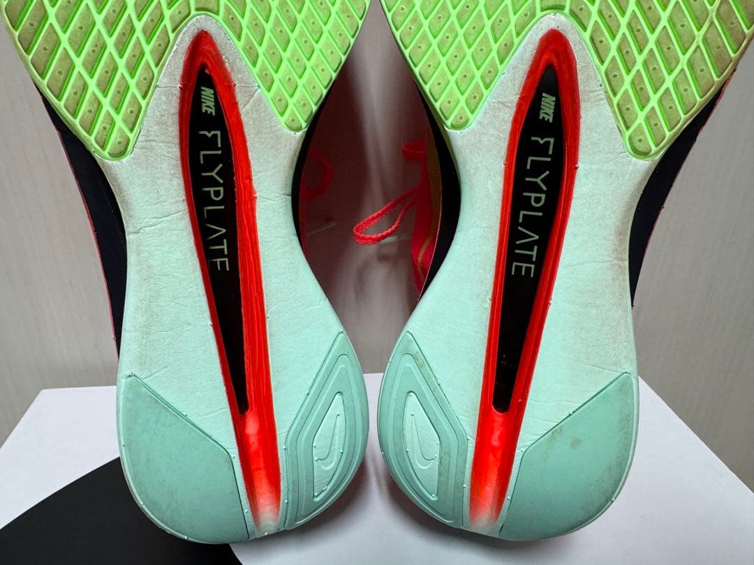 NIKE ヴェイパーフライ4