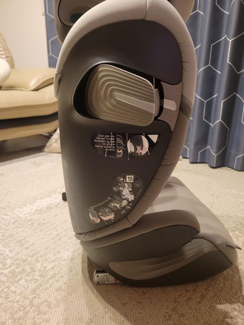 Cybex SOLUTION S-FIX ジュニアシート グレー