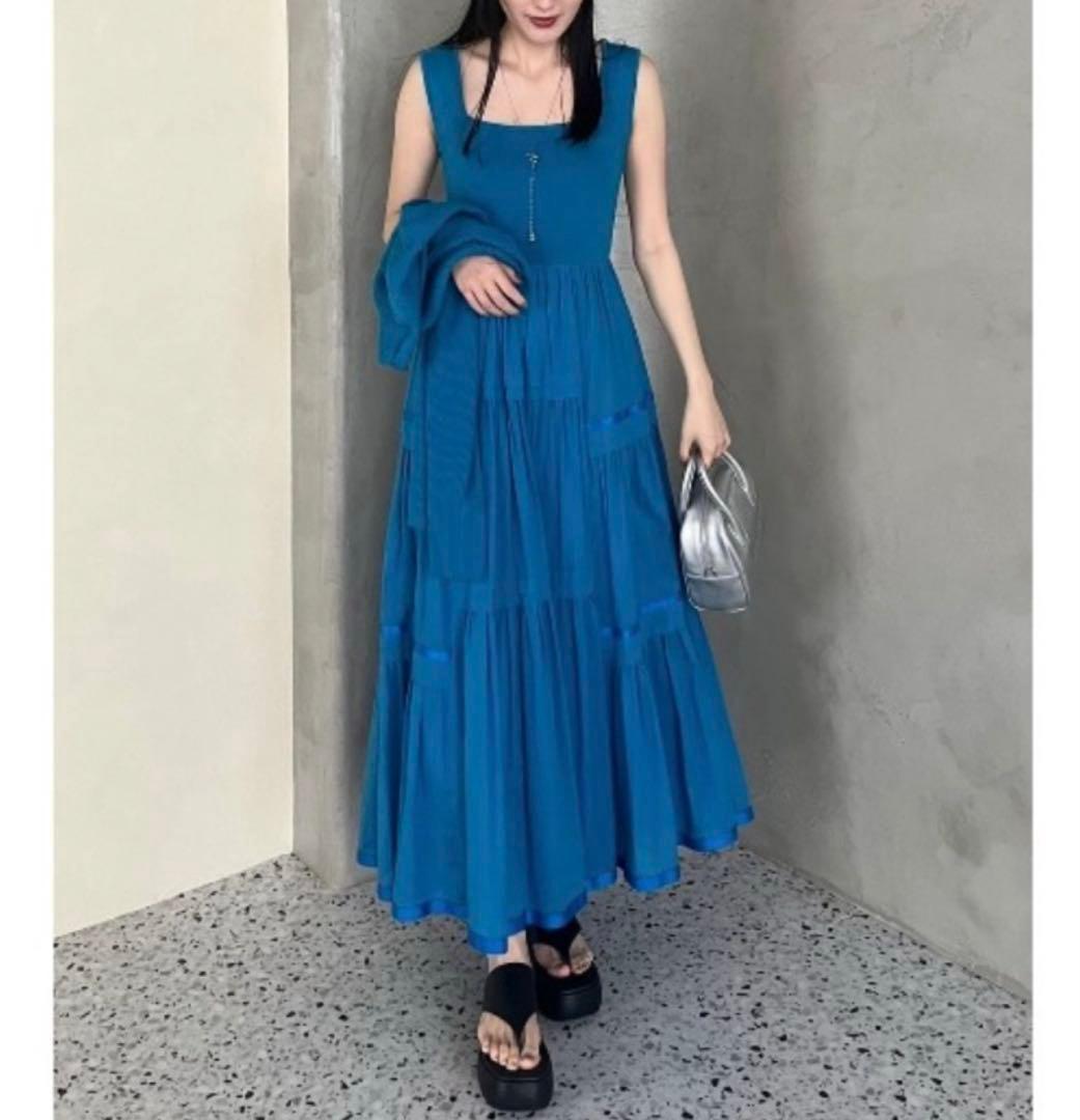 【セットアップ】ニットコンビタックティアードワンピース カーディガン ブルー