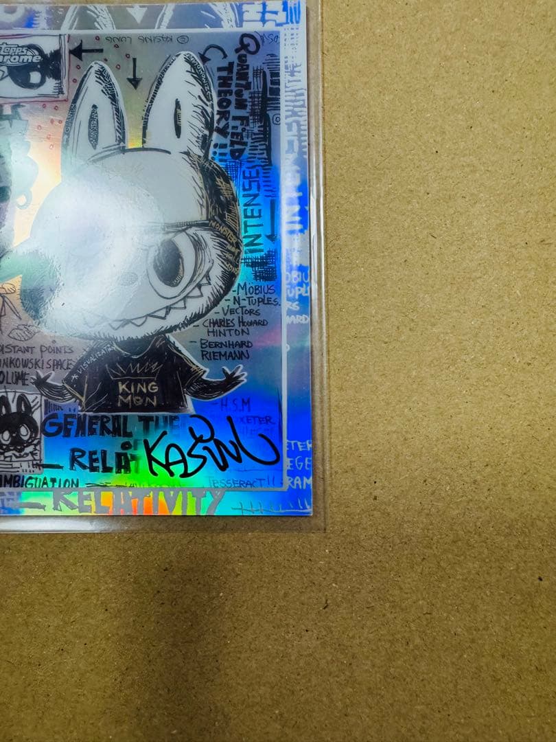 2025 Topps Chrome Labubu 箔サイン