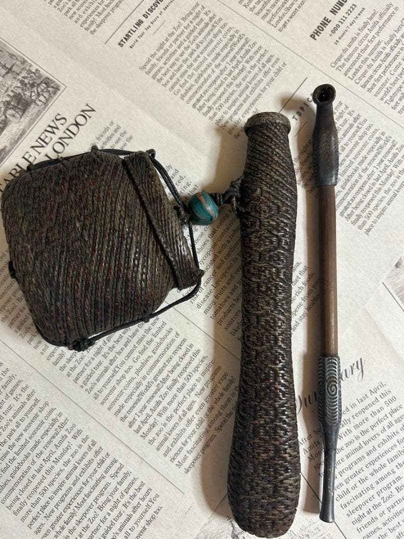 昭和のタバコ入れ　煙管入れ　材質不明 昭和レトロ　キセル