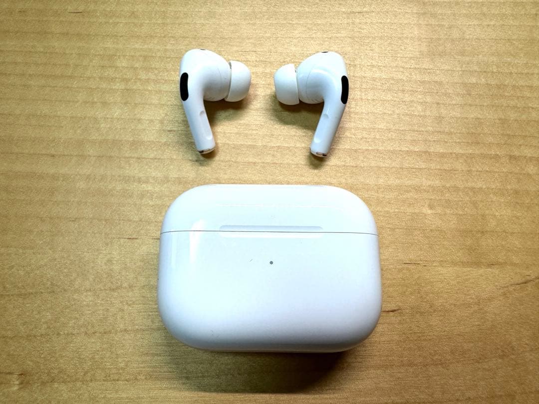 【美品】AirPods Pro 2世代 MagSafe充電ケース 豪華おまけ