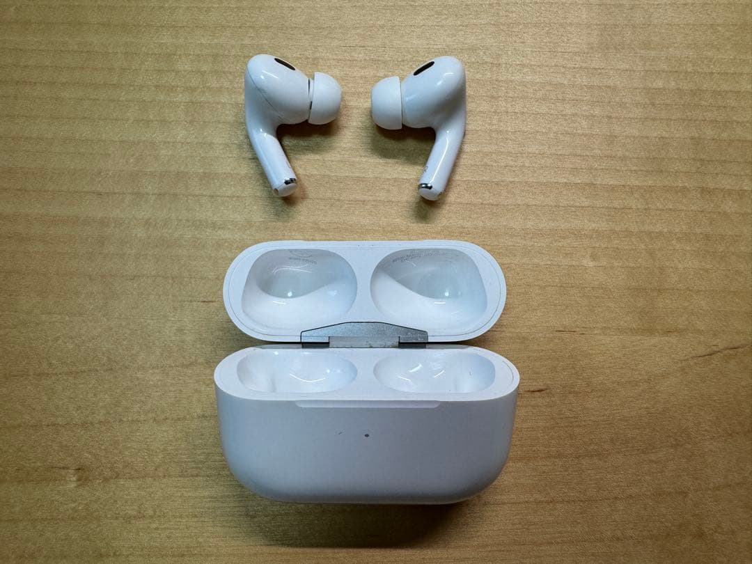 【美品】AirPods Pro 2世代 MagSafe充電ケース 豪華おまけ