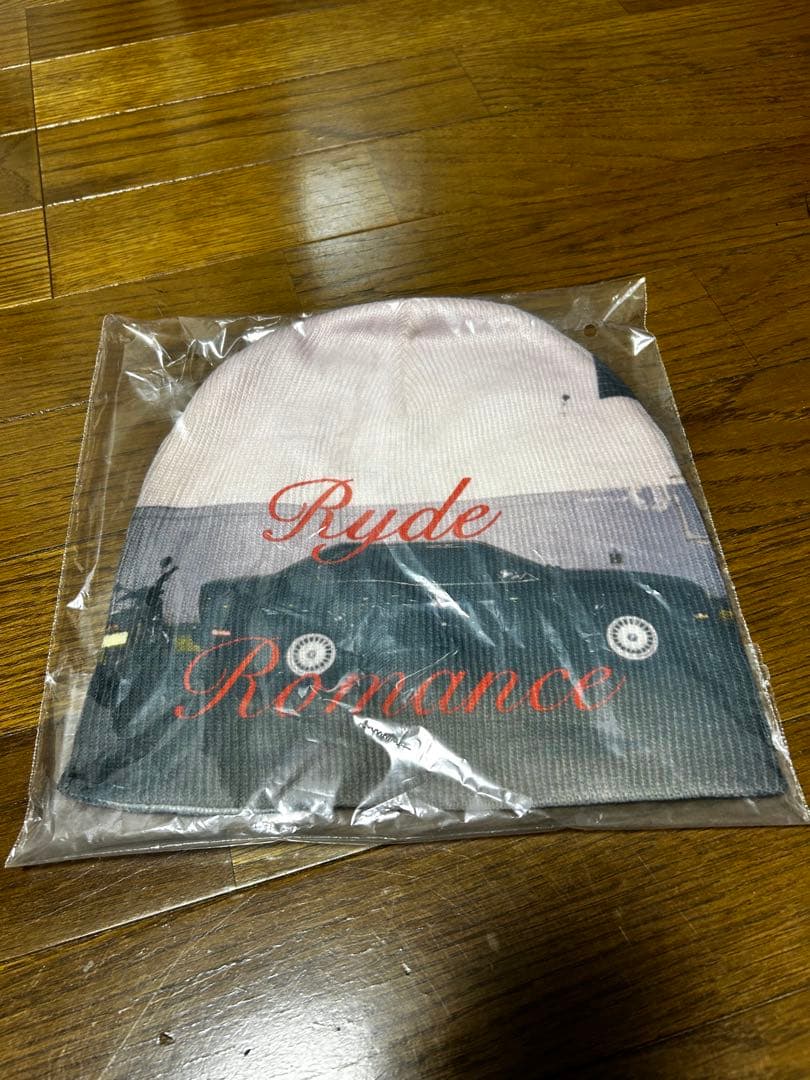 VALLAD RydeRomance BEANIE CAP IO着用