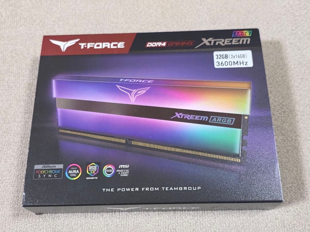 T-FORCE XTREEM ARGB DDR4 CL18 32GB メモリ
