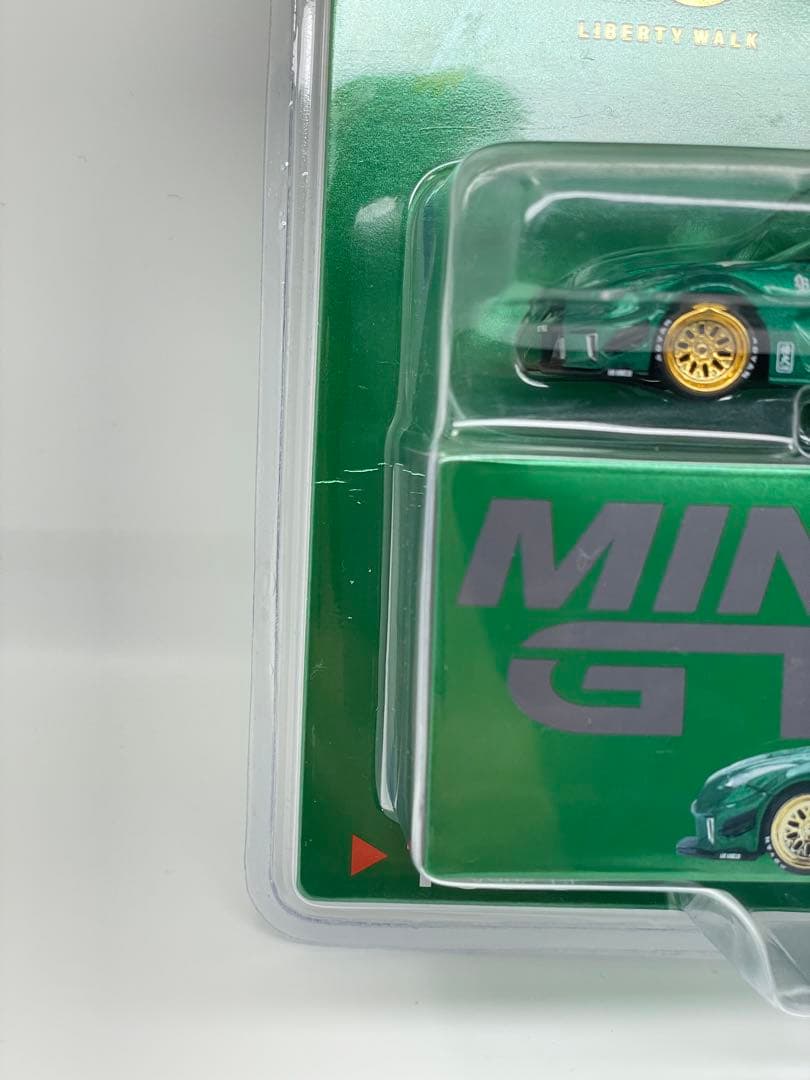 LBWK × XLARGE PREMIUM BOX ミニカーのみ