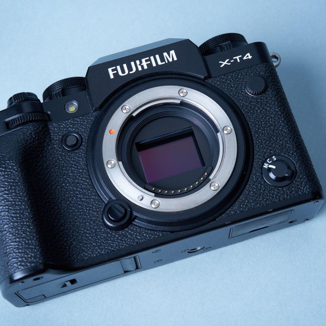 【完動品】FUJIFILM X-T4 ボディ