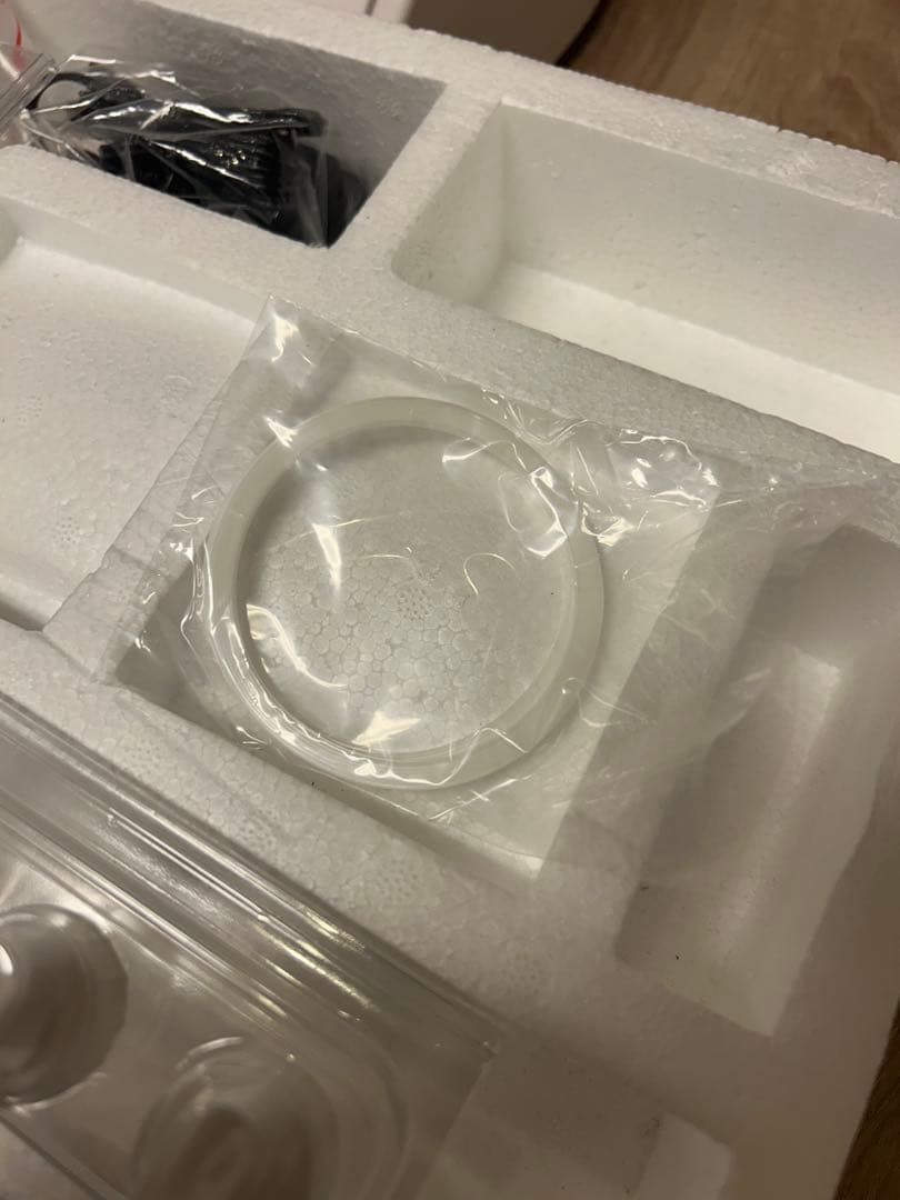 【希少出品】 MISIRELTO ホワイトニングスポットセラム 付属品たくさん