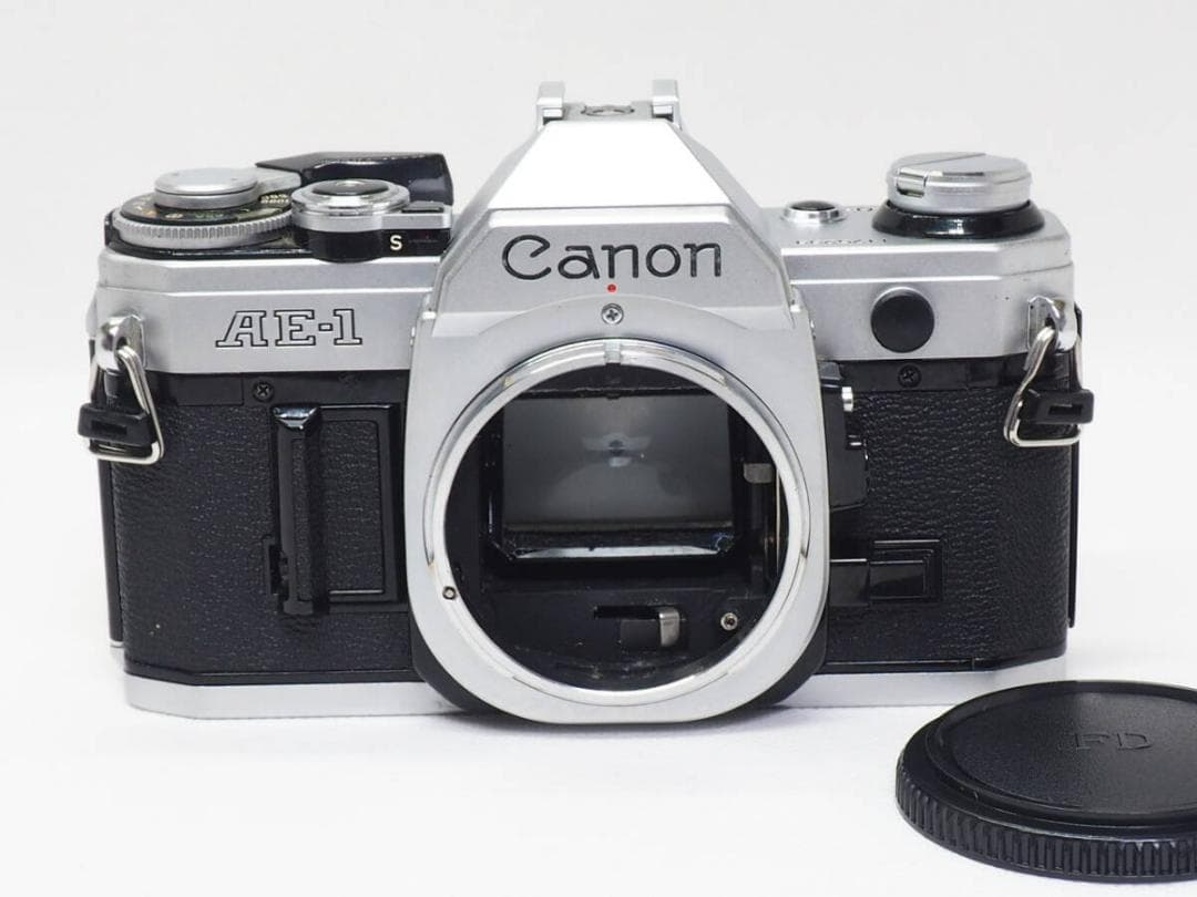 ■美品■ キャノン Canon AE-1 ボディ 《 動作良好 》