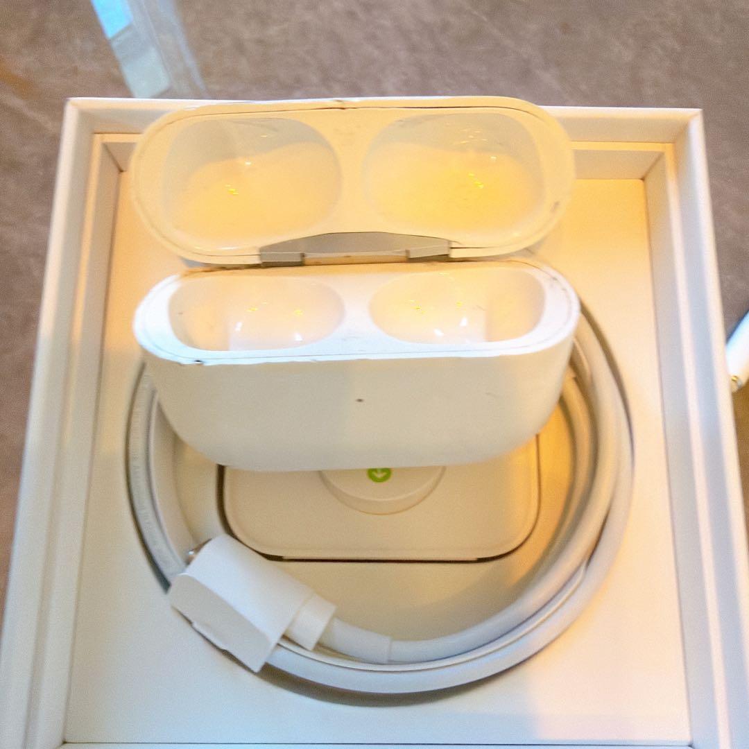 AirPods Pro 第2世代 Lightning MQD83J/A