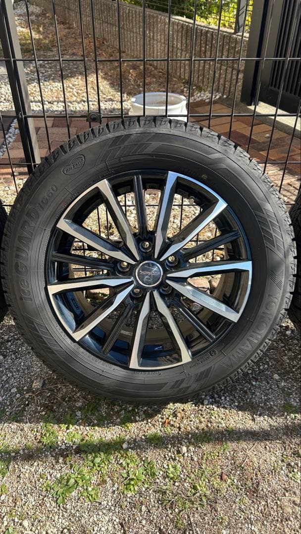 最終値下げ交渉可　美品　90系ヴォクシー　スタッドレスタイヤ205/60R16