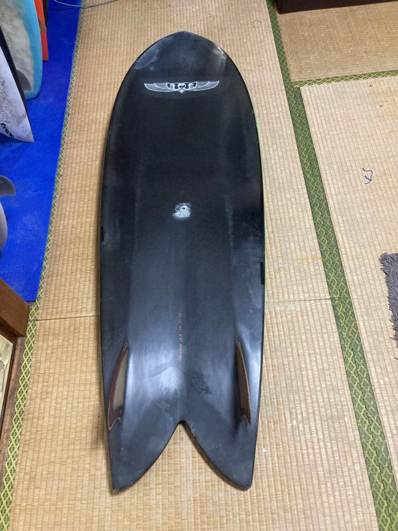 DVS Hydro Hull 5'8\" カーボン