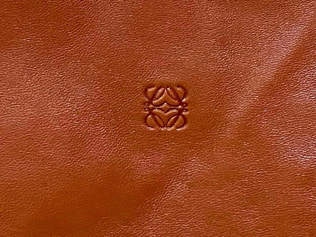 LOEWE ロエベナッパ アナグラム レザー クラッチバッグ セカンドバッグ本革