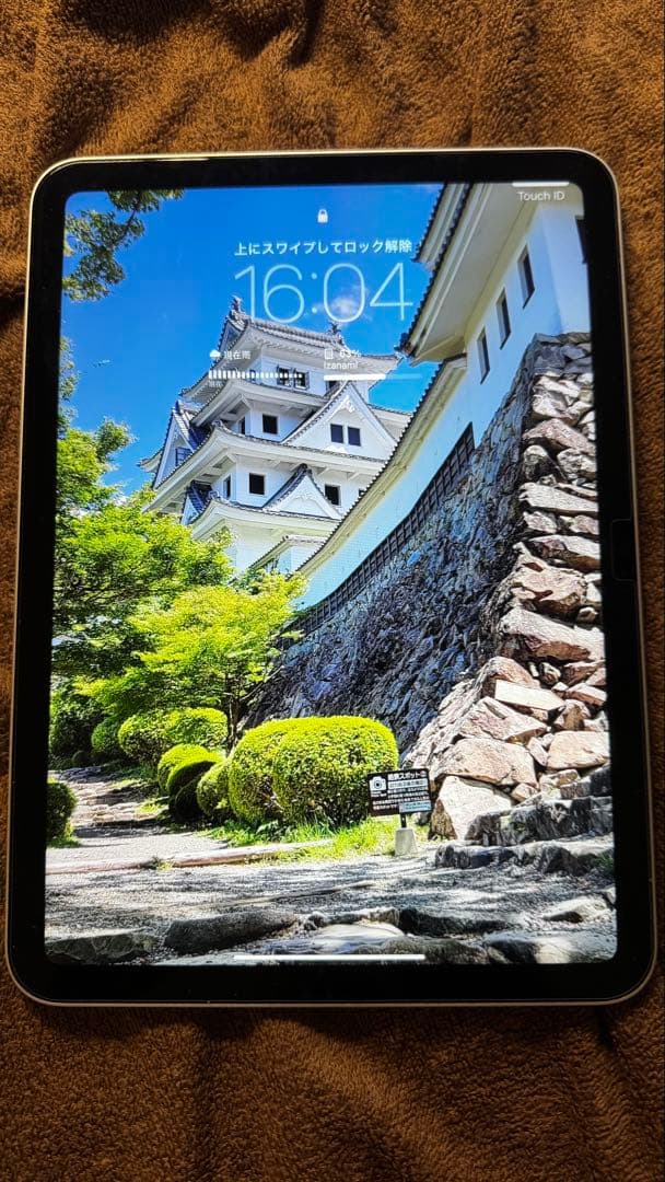 【美品】Apple iPad (A16) シルバー 128GB 本体