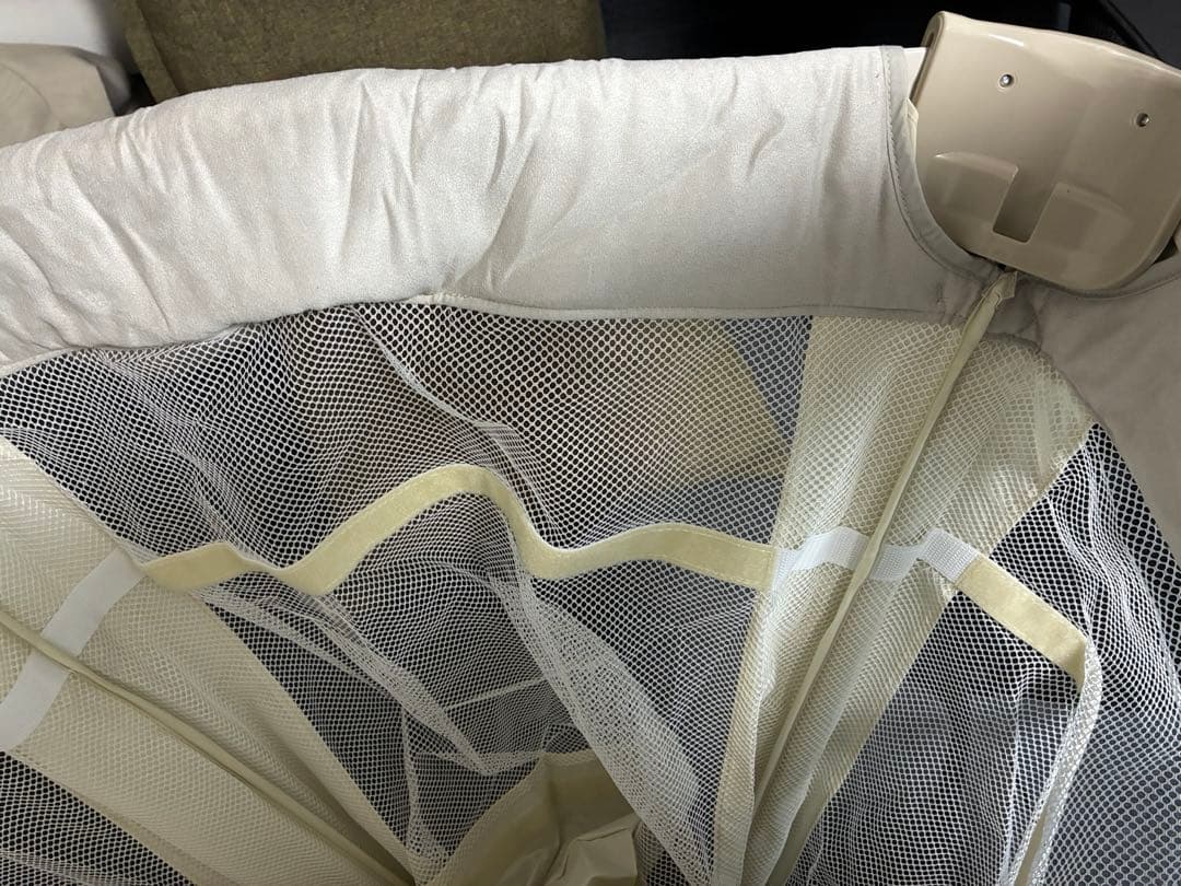 Aprica折り畳みベビーベッド ココネルエアー AB