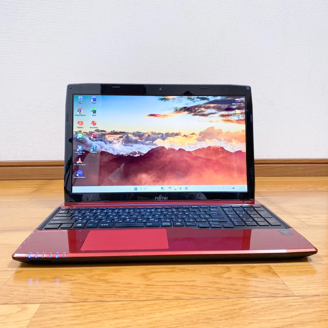 ヒロ✨オフィス2021✨快適SSD i3 メモリ8 ブルーレイ 富士通