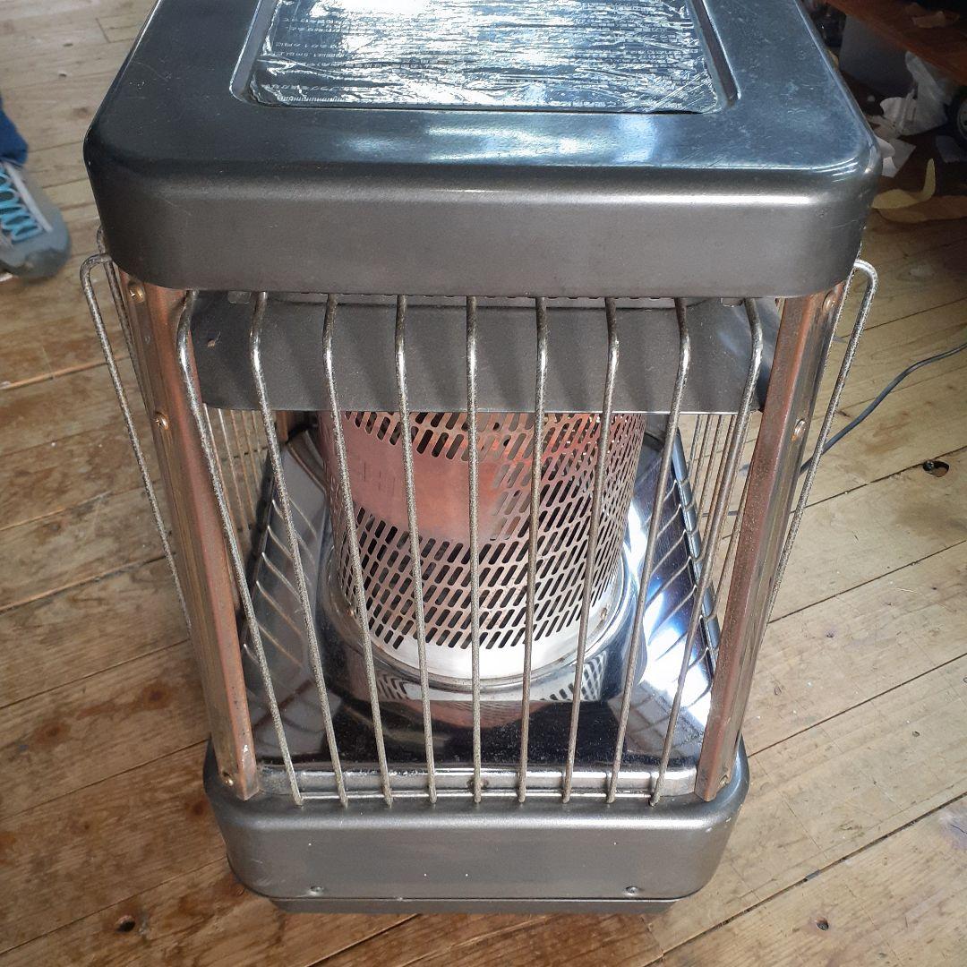 業務用ストーブ　Dainichi FM-811 石油ストーブ　ストーブ