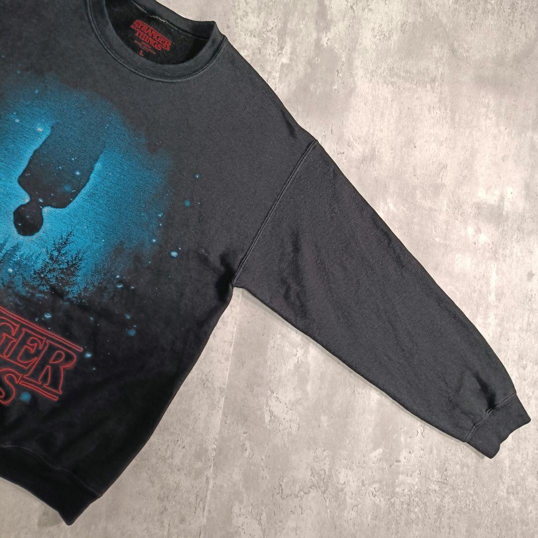公式 ストレンジャーシングス Netflix スウェット 黒 サイズL