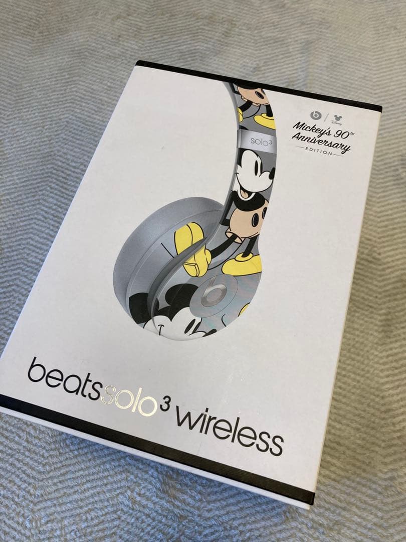 未使用beats solo3 wireless ミッキー90周年記念版