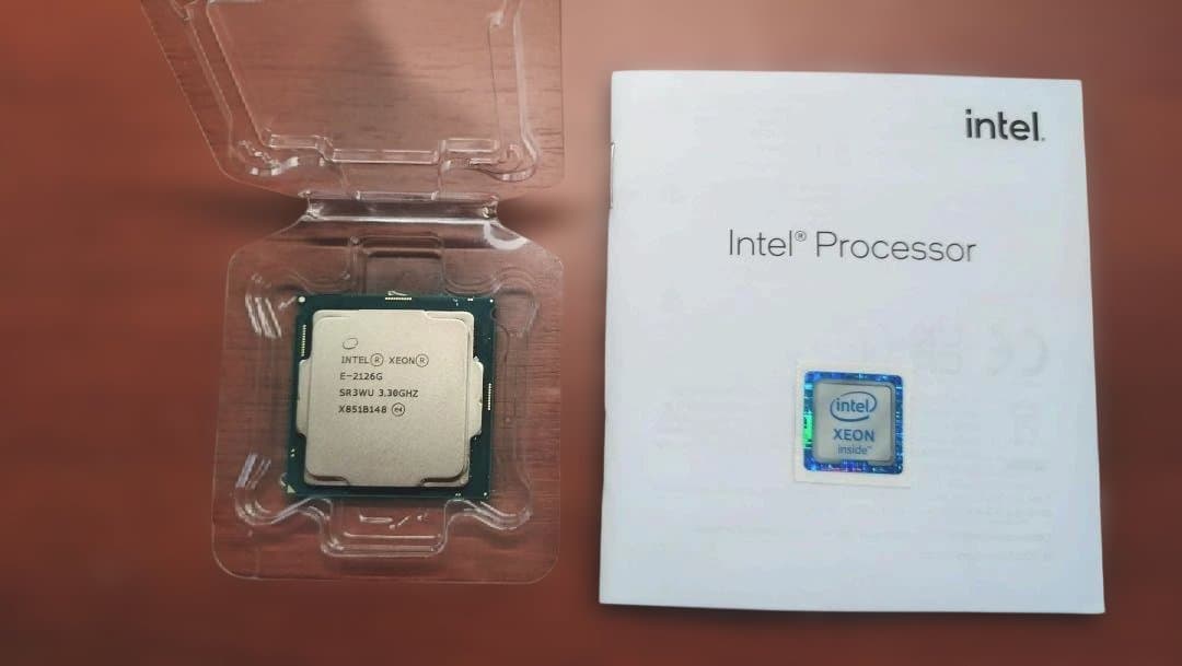 Xeon E-2126G (LGA1151／6C6T／3.30GHz)