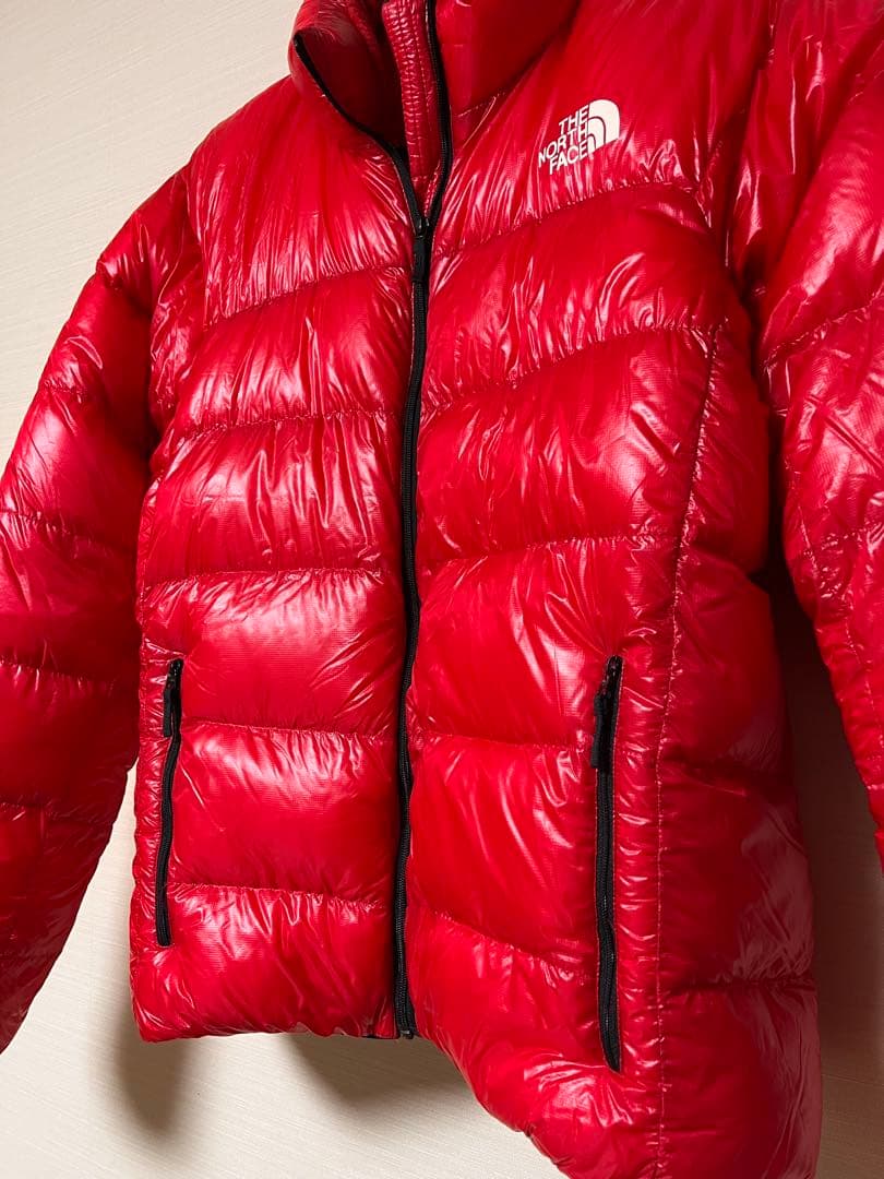 THE NORTH FACE ダウンジャケット レッド