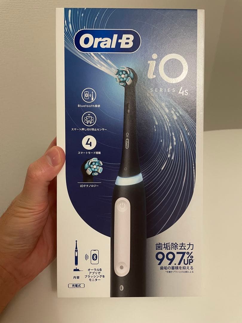 Oral-B iO Series 4s 電動歯ブラシ本体　替えブラシ