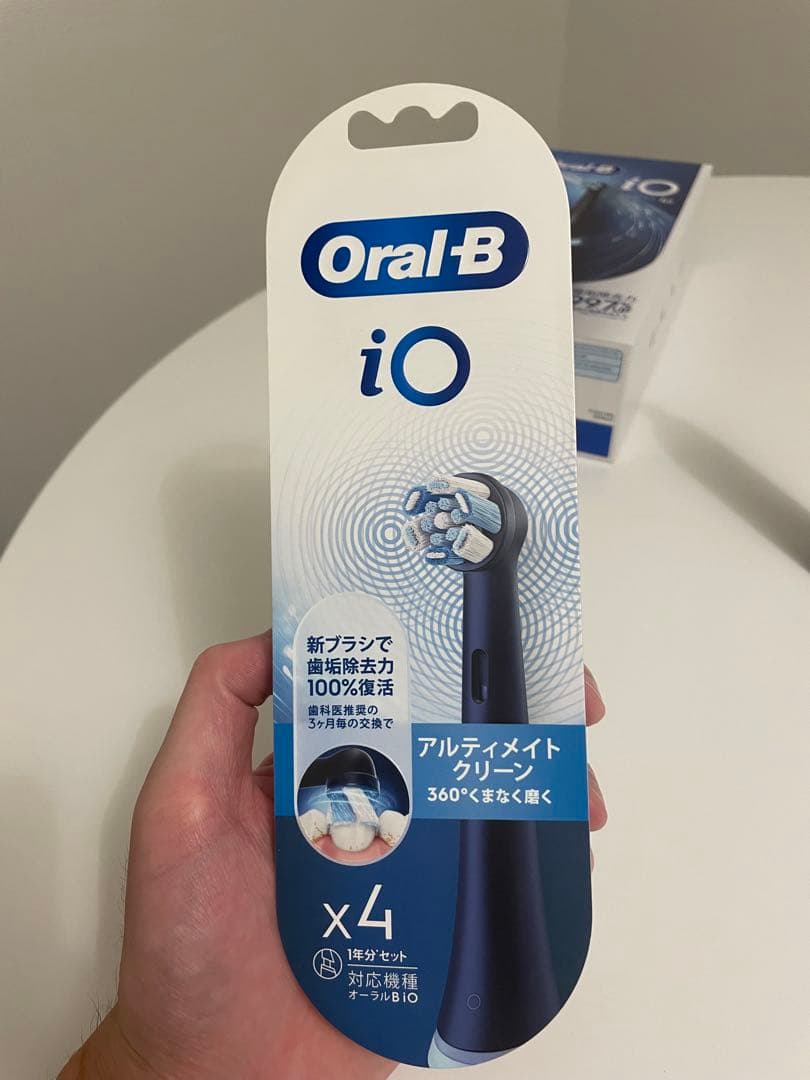 Oral-B iO Series 4s 電動歯ブラシ本体　替えブラシ