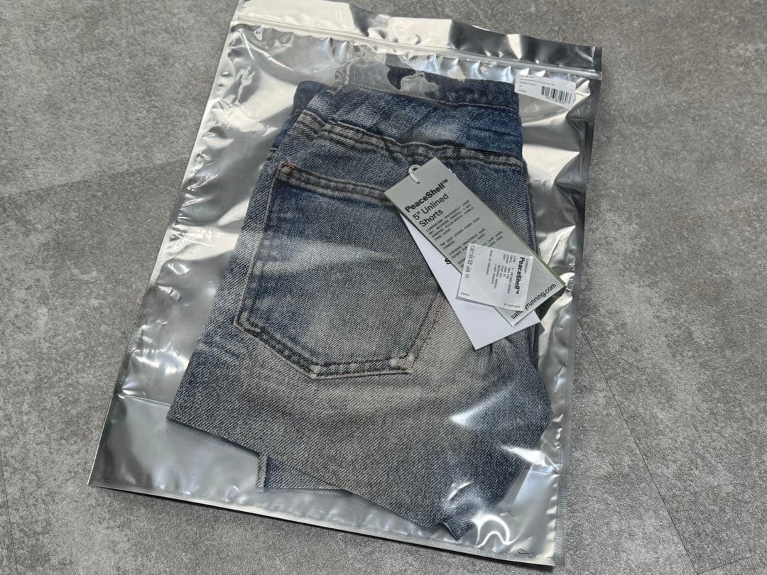 取下げ前　satisfy running PeaceShell 5 Shorts