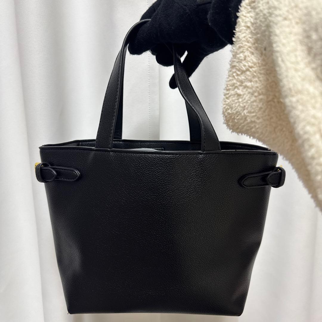 セリーヌ CELINE トリオンフ トートバッグ 黒 ノベルティ