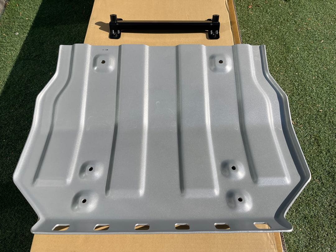 ランドクルーザー250 モデリスタ　フロントアンダーカバー　ランクル