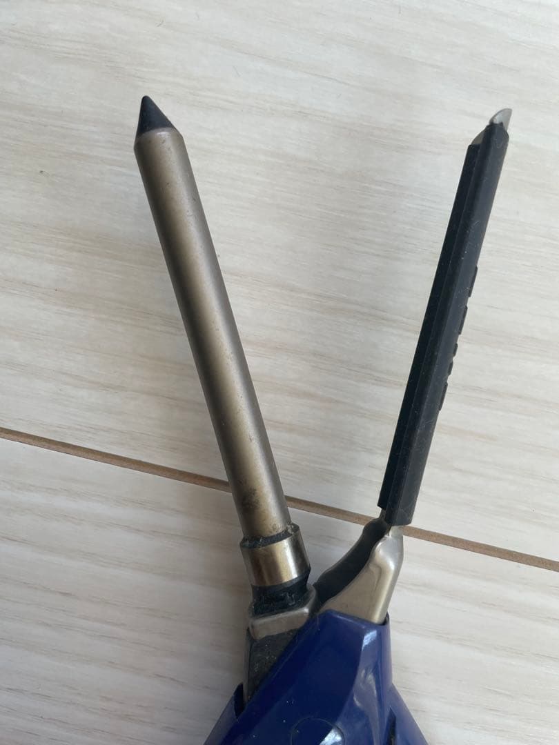 Lenz デジタルヘアアイロン　丸8mm