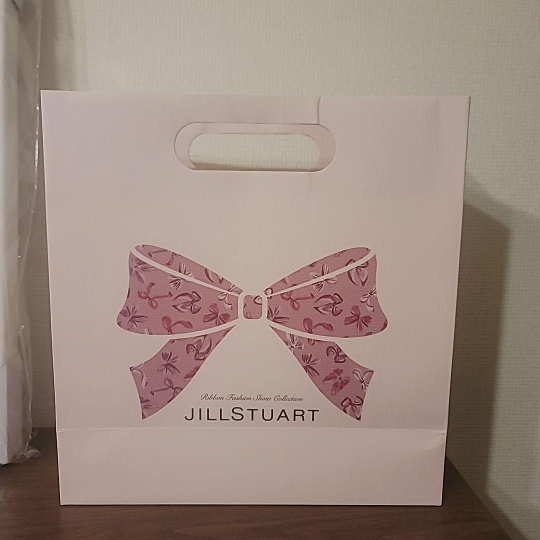 新品ジルスチュアート クリスマスコフレ2025